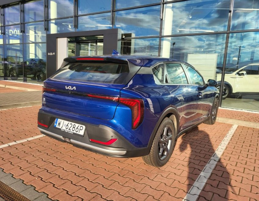 Kia K4 – zdjęcie samochodu