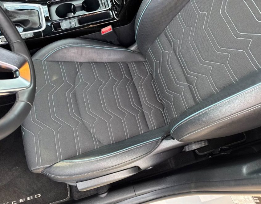 Kia XCeed – zdjęcie samochodu