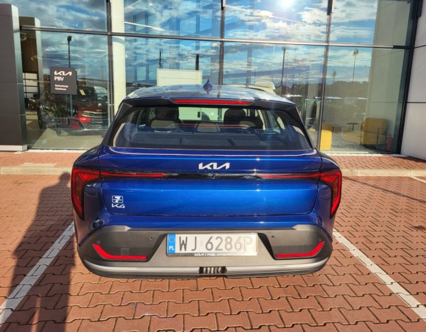 Kia K4 – zdjęcie samochodu