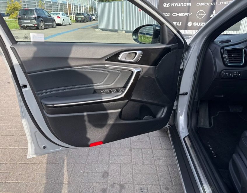 Kia XCeed – zdjęcie samochodu