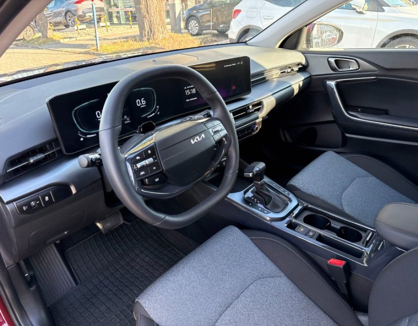 Kia XCeed – zdjęcie samochodu