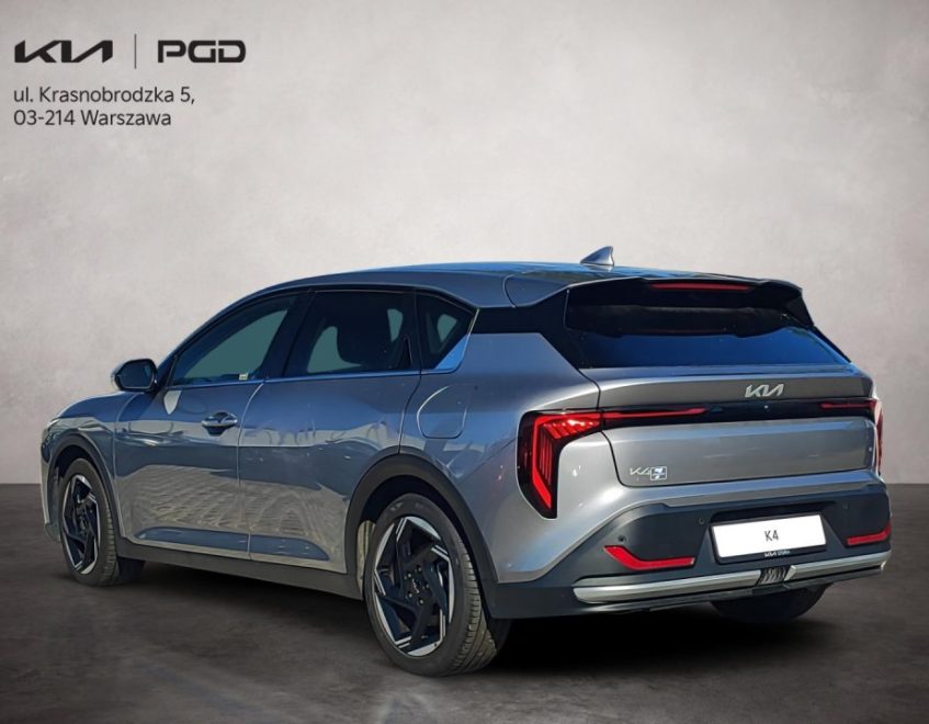 Kia K4 – zdjęcie samochodu