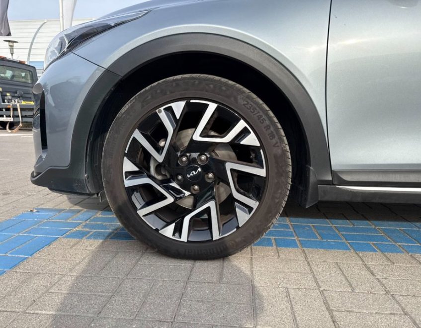 Kia XCeed – zdjęcie samochodu