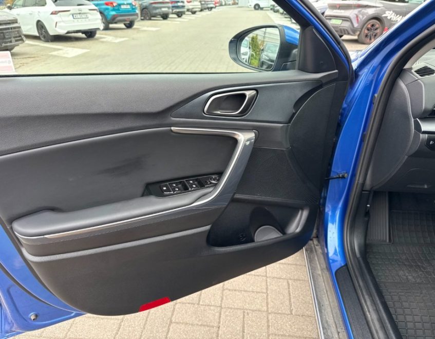 Kia XCeed – zdjęcie samochodu