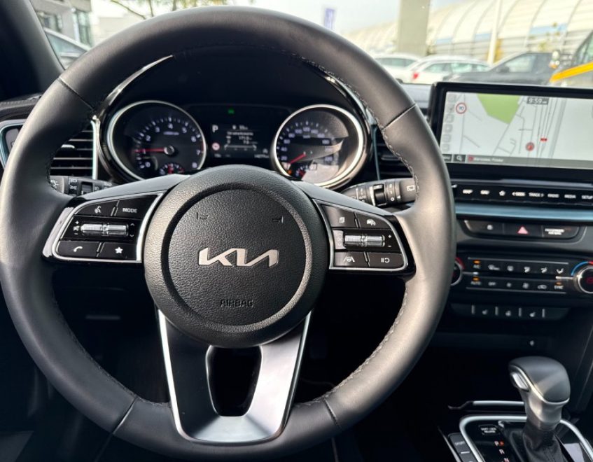 Kia XCeed – zdjęcie samochodu